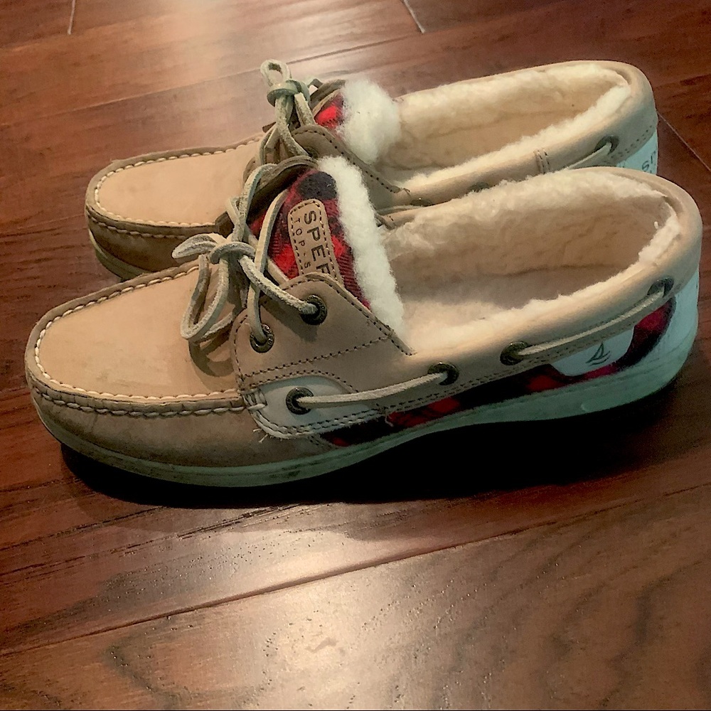 7.5  Sperry Buffalo Check Boat Shoe